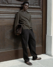 Load image into Gallery viewer, Pazar Book Tote Wiener Geflecht Brown Handwoven Leather