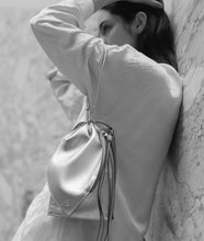 Load image into Gallery viewer, Miser bag small black