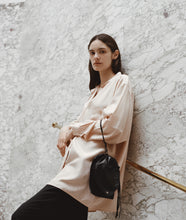 Load image into Gallery viewer, Miser bag small black