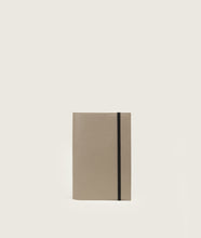 Load image into Gallery viewer, Notebook Cover Grayge Leather inclusive Moleskine