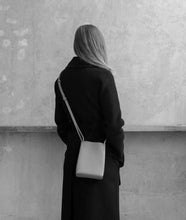 Load image into Gallery viewer, Reins Bag S Black
