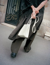 Load image into Gallery viewer, Reins Bag S Latte